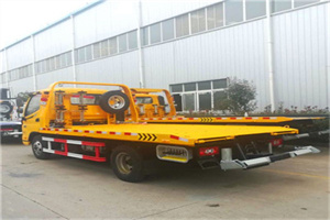 顺义附近拖车救援搭电